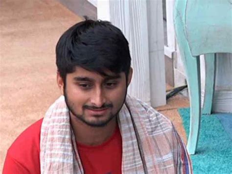 bigg boss  urvashi vani calls deepak thakur  biggest enemy