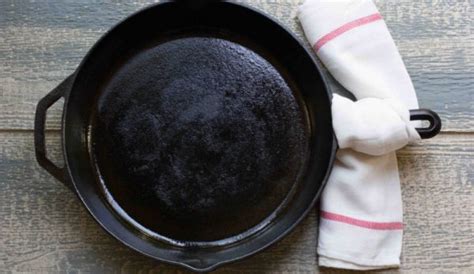 7 Tips For Cooking With Cast Iron Hobby Farms