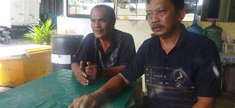 Gaji Dua Pekerja Di Pasar Ikan Barek Motor Dibawah UMK Kabupaten Bintan