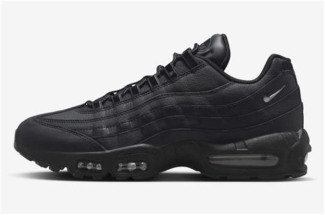 Nike Air Max 95 Triple Black Fn7273 001 Release Date Where To Buy