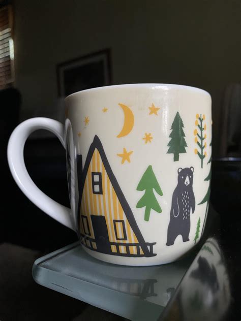 A surprisingly familiar mug face Beaufort post goes viral on Reddit 7