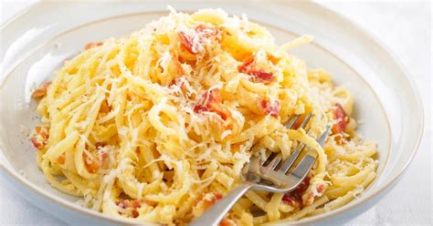 Como fazer macarrão carbonara