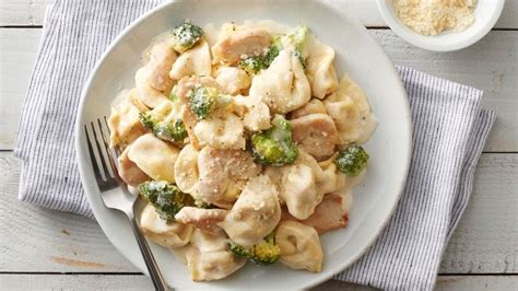 Cheesy Chicken Tortellini Recipe