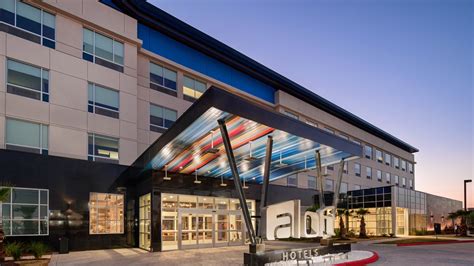 Photo Gallery | Aloft Katy Mills