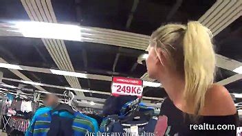 Sorprendente Checa Es Objeto De Burlas En El Centro Comercial Y Follada En Pov Xvideos