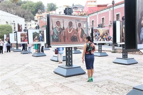 Exhiben en Plaza Allende réplicas de obras del Museo del Prado