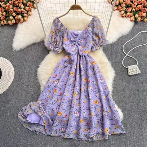 Wholesale Custom Summer Dress Gentle Midi Floral V Neck Flared Sleeve