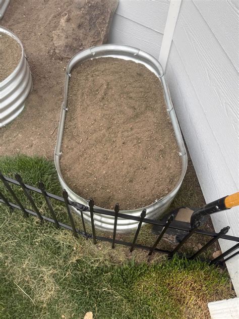 Metal garden box, brand new in box - Outdoor Furniture - Fort Collins