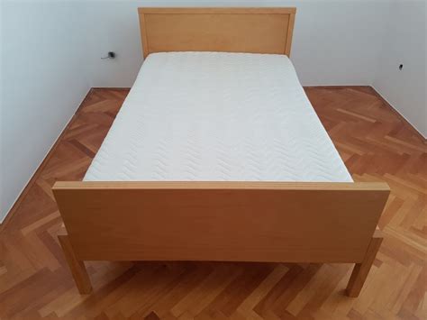 Krevet Puno Drvo Sa Podnicama I Madracem Dim 120200cm Wollbett