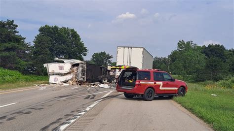 Rollover Crash Involving 2 Semi Trucks Closes Eastbound I 96 At