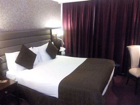 GREVILLE ARMS HOTEL - Prices & Reviews (Mullingar, Ireland)