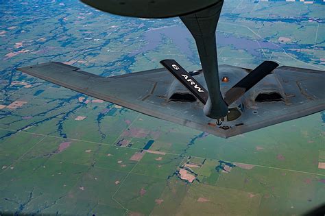 Usaf Beams Mission Data Directly Into A Flying B 2 Spirit Using New