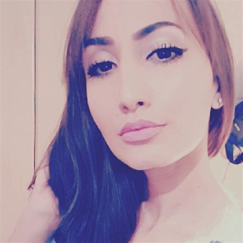 What Do You Think Of My Hot Gf A T Dnsz