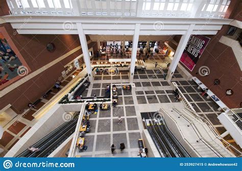 London, UK: Interior of British Library Editorial Image - Image of ...