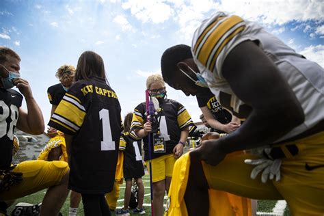 Kid Captain Elyna Clements Excited To Root For Hawkeyes At Homecoming