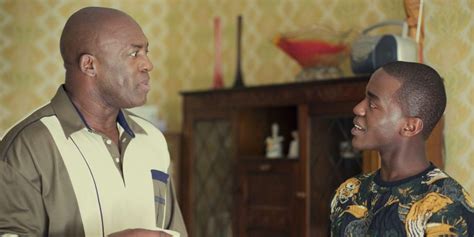 câu nói hay ẩn chứa bài học sâu sắc trong Sex Education ELLE