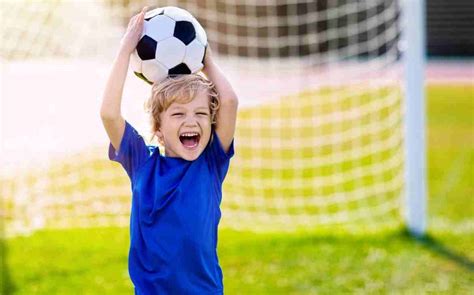 Futebol Infantil Conhe A Os Benef Cios Para Os Pequenos