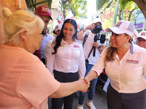 La Barona Va Con Morena Va Con Ale Flores