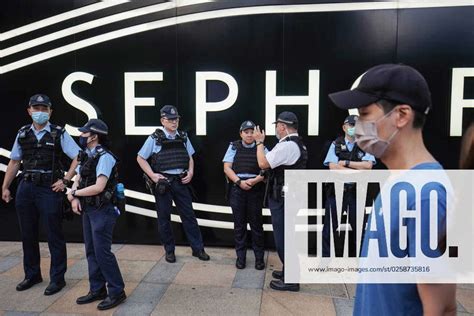 April 6 2023 Hong Kong China Police Standby At Causeway Bay June