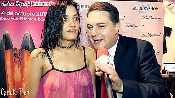 Carlota Teen ahora Penelope Cum le da una lección de mamadas a Andrea Diprè XVIDEOS