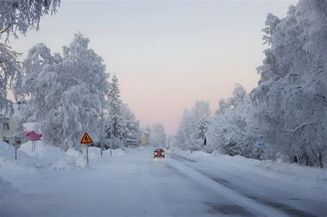 Sweden sees coldest weather in 25 years