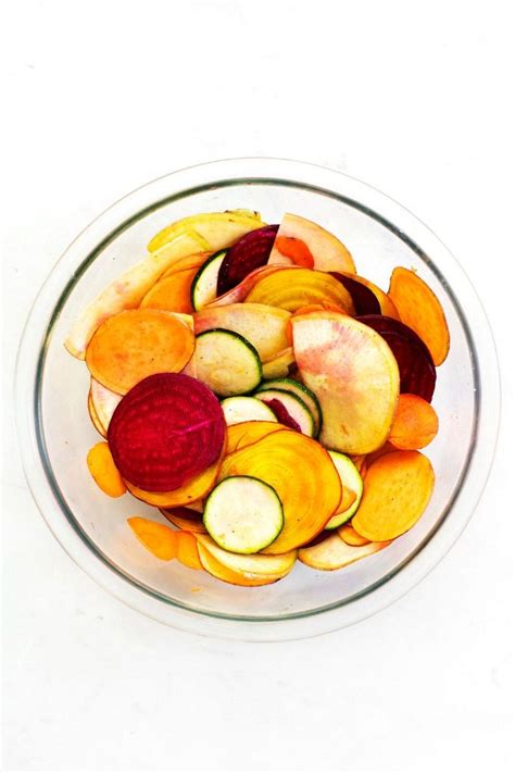 Oil Free Baked Veggie Chips (Paleo, Vegan, Gluten Free)