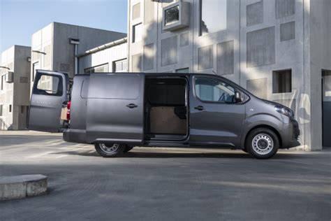 Peugeot Confirms Price Specifications For E Expert Electric Van