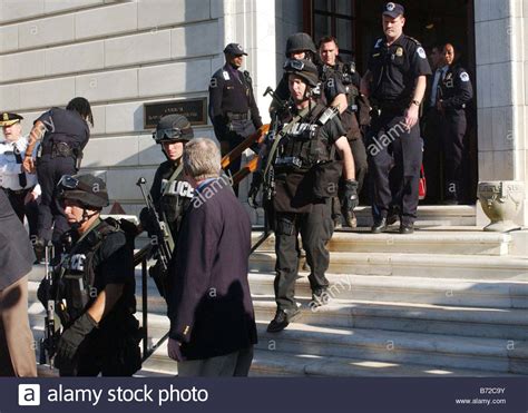 10 30 03 Gun In Cannon House Office Building U S Capitol Police With