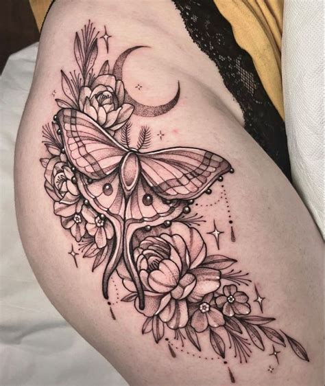 Flower Tattoo Ideas That Radiate Elegance And Beauty In Moth