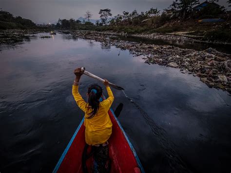 Indonesia Death Of The Citarum River Pulitzer Center