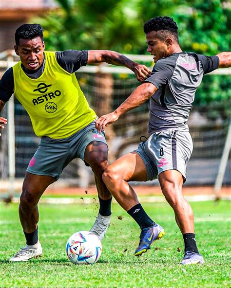 GOLPERU on Twitter EXIGENCIA MÁXIMA sportboys entrenó pensando