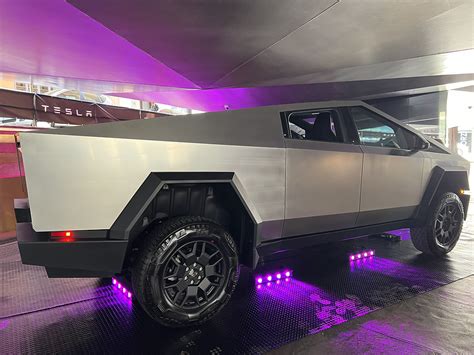 El Indestructible Tesla Cybertruck Llega A España Así Es La Nueva Creación De Elon Musk Imágenes