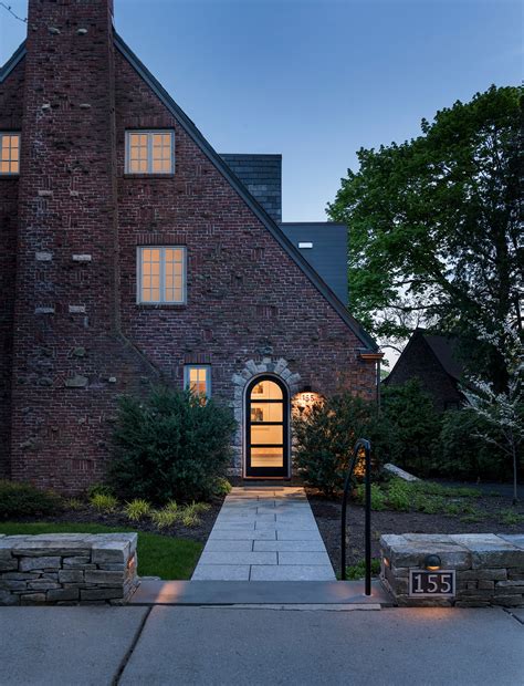 Swinging Terrace / French Doors - Loewen Windows