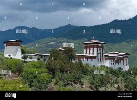 Dzong High Resolution Stock Photography and Images - Alamy