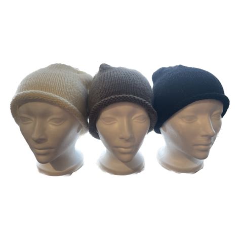 Hand Knitted Toque - wotever inc.