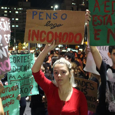 Dia Dos Professores Motivos Para Comemorar Ou Tempos De Resistir