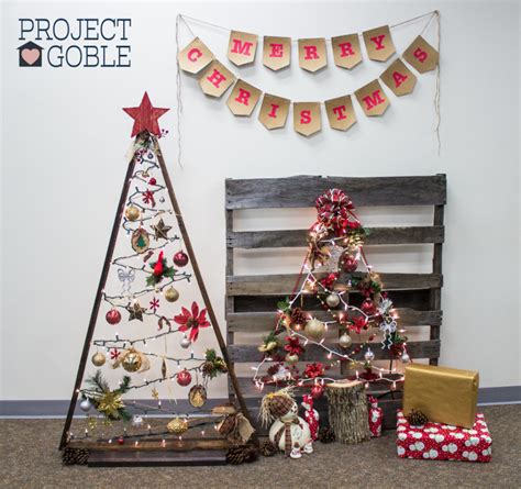 Diy Triangle Pallet Board Christmas Tree Project Goble