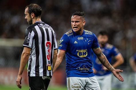 Cruzeiro x Atlético MG Resultado Destaques e Reação Futebol na Veia