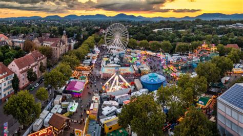 Landauer Herbstmarkt Von Bis September Auf Dem Alten