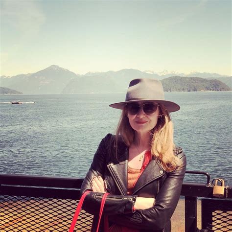 Miranda Otto On Instagram The Cat In The Hat Comes Back On The Ferry