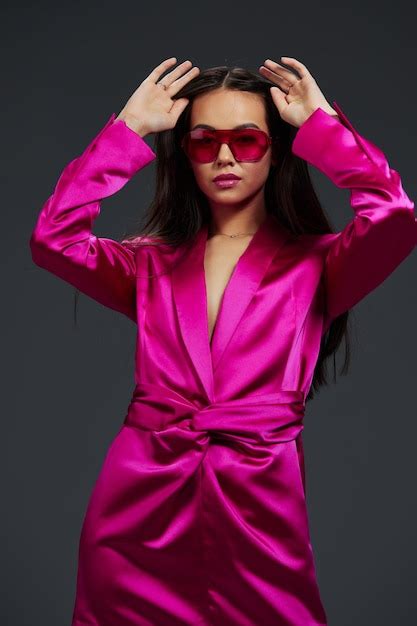 99 000 Hot Pink Fashion Pictures