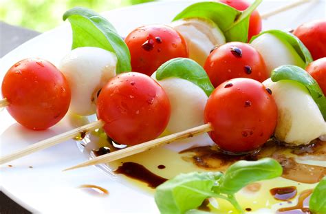 Cherry Tomato & Bocconcini Kabob Recipe