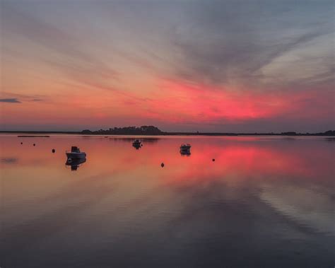 Red Sky In The Morningsailors Take Warning Marthas Vine Flickr