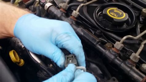 Mondeo Tdci Camshaft Sensor Replacement Youtube