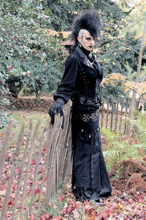 Pin By Alison Ehrick On Goths Fashion Goth Fashion Goth Outfits