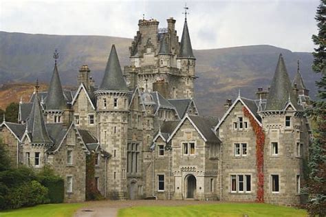 Monarch Of The Glen Scotland Castles Scottish Castles Castle