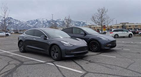 Tesla Model Y Wra Enia Po Pierwszym Kontakcie Z Samochodem