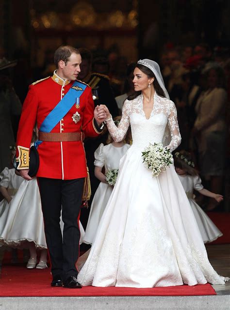 Recordamos El Fabuloso Vestido De Novia De Kate Middleton En Su