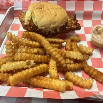 HCK HOT CHICKEN Updated December Photos Reviews