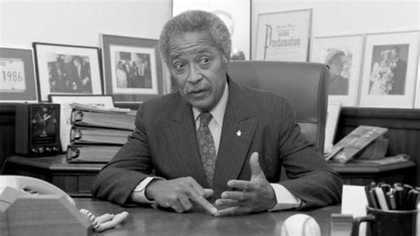 David Dinkins The First Black Mayor Of New York Dies At 93 Iheart